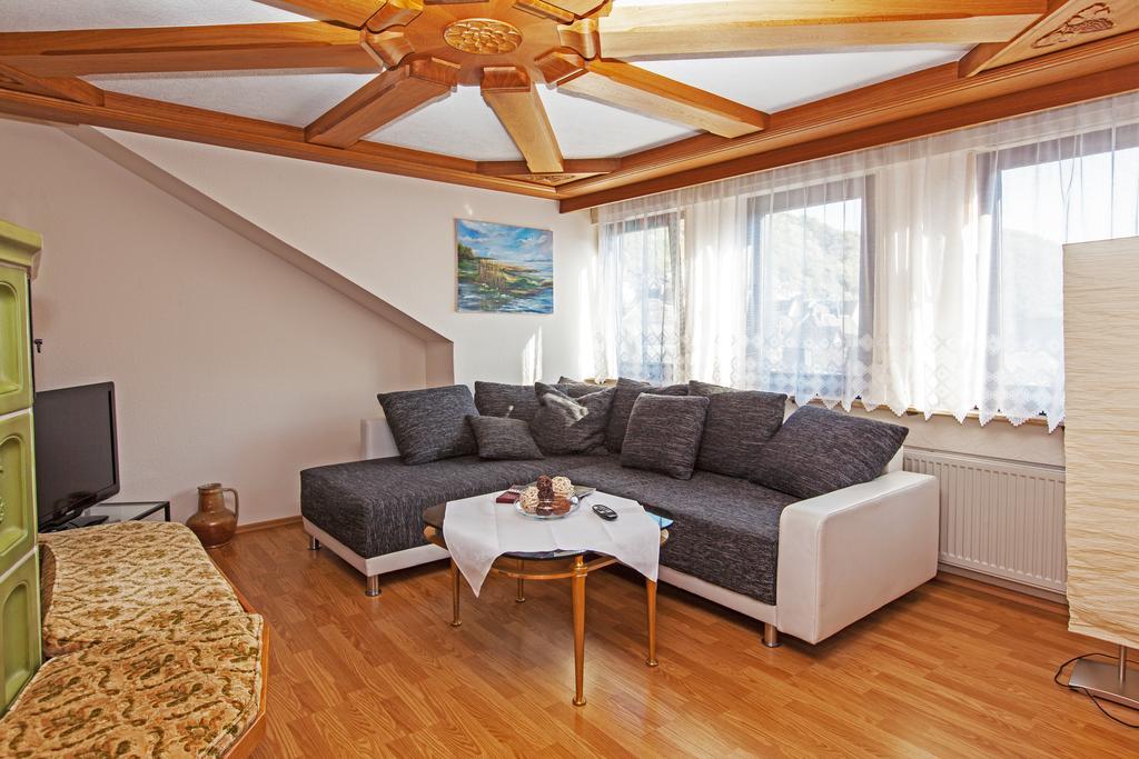Hotel & Restaurant Krone Kestert Екстериор снимка