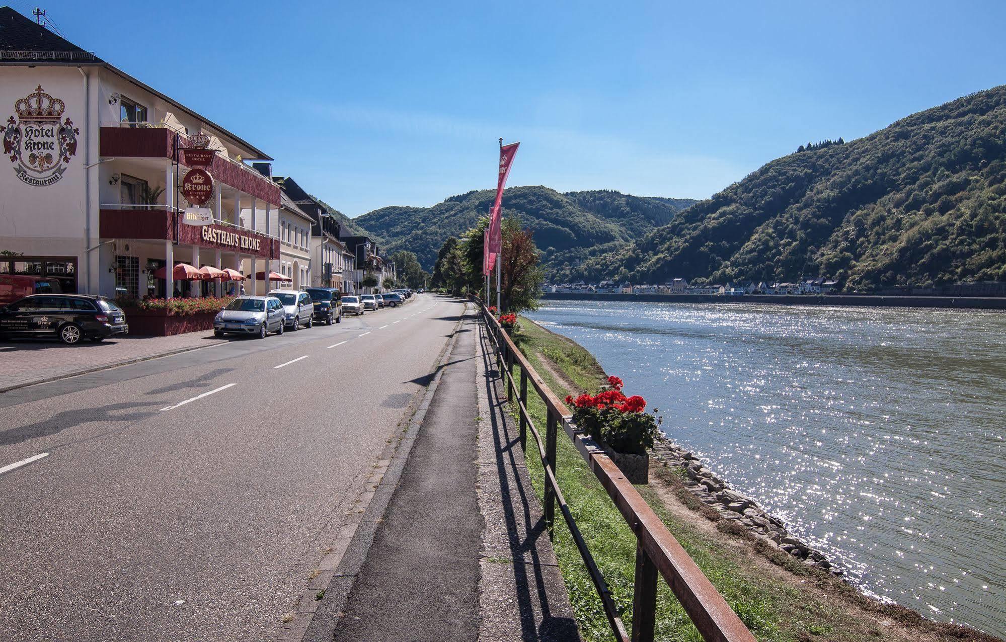 Hotel & Restaurant Krone Kestert Екстериор снимка
