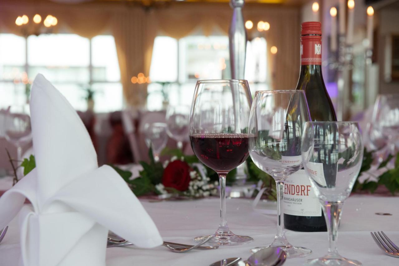 Hotel & Restaurant Krone Kestert Екстериор снимка